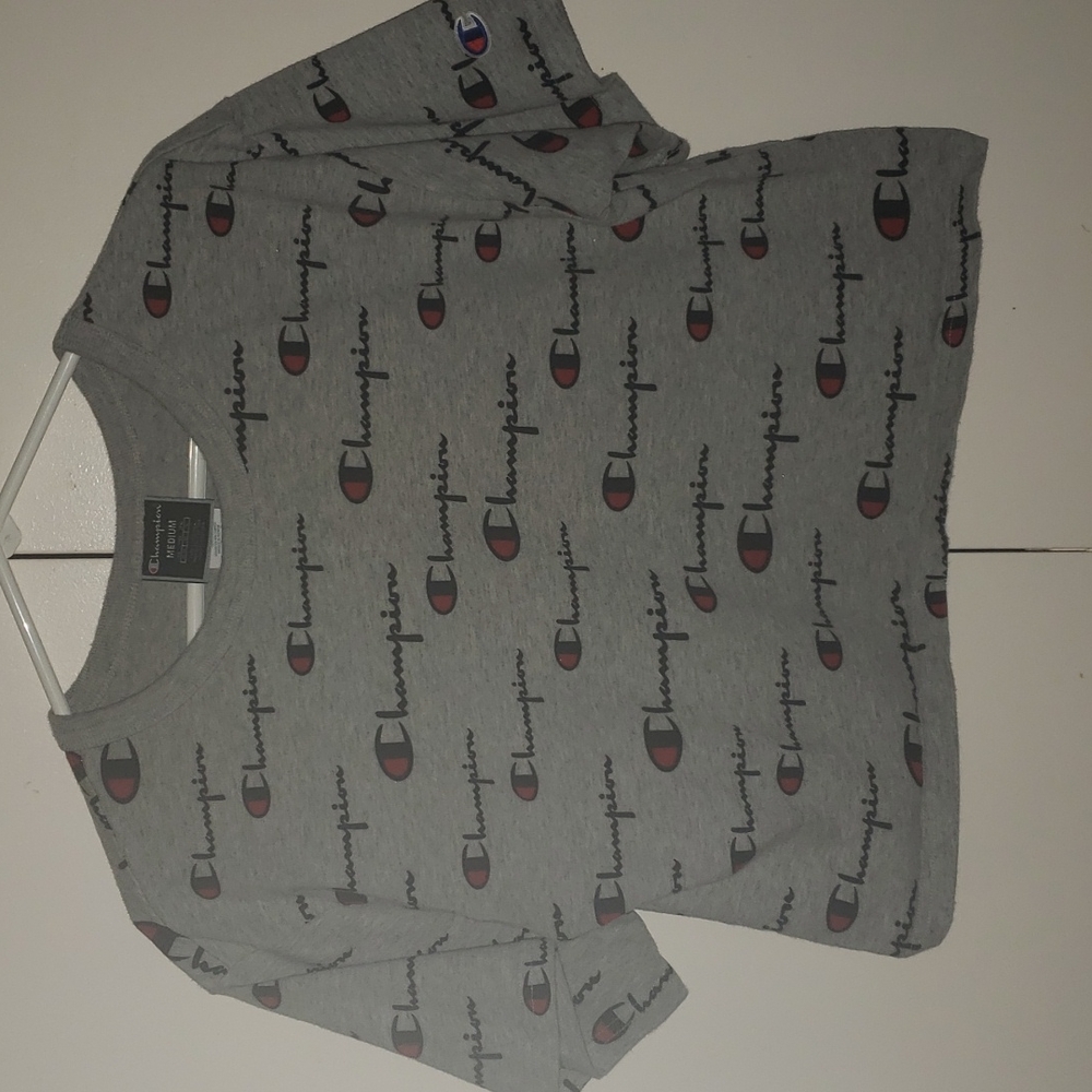 Champion Cropped Tee